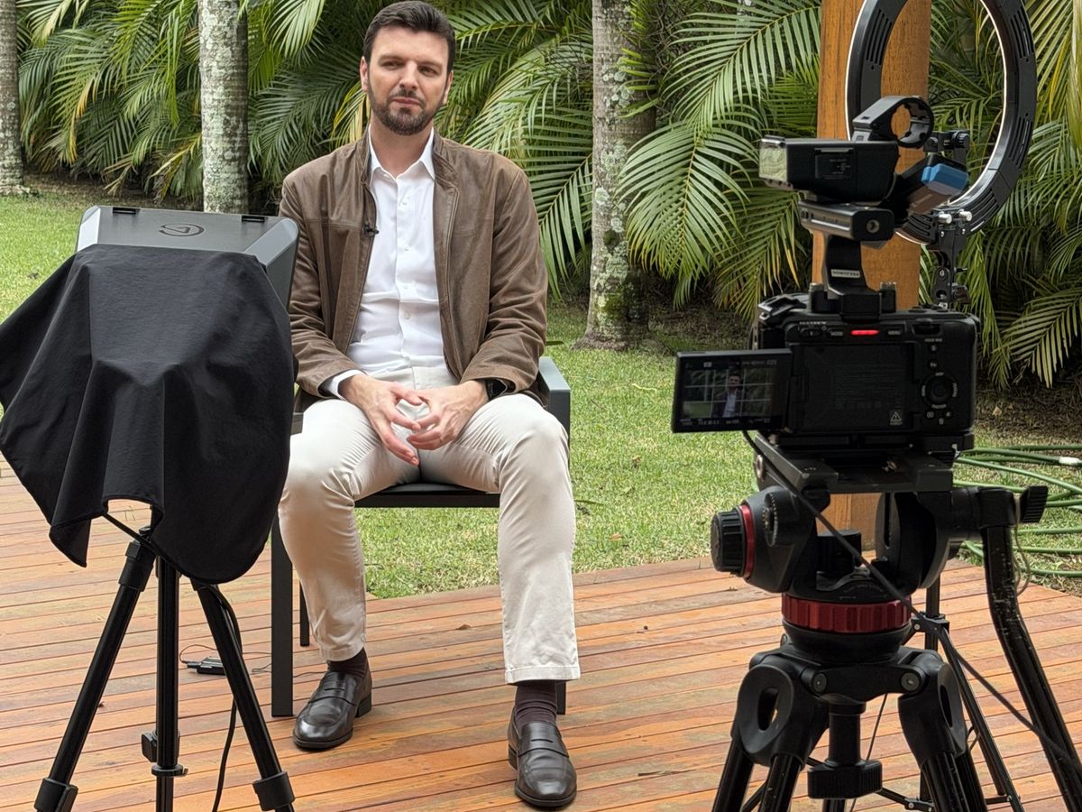 Dr. Luiz gravando o quadro Remédios Simples para Doenças Comuns, da TV Novo Tempo